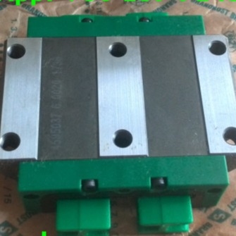 Breitträger KWVE15W-V1-G2 Linear-Rekirkulationskugellager KWVE15W-G3-V2 37x68x21mm